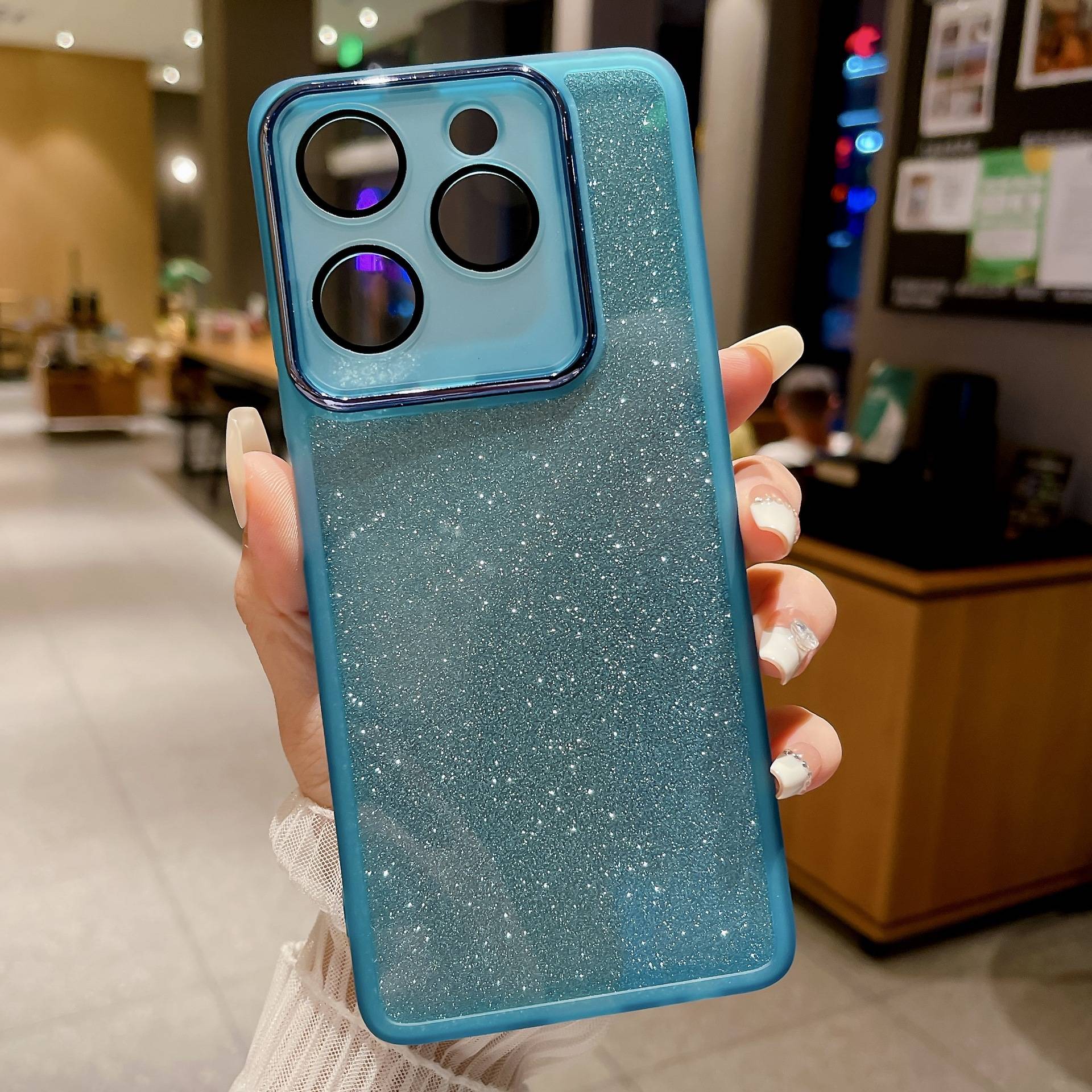 27030 Infinix Note 30Pro (4G) защитная крышка-чехол, блестки