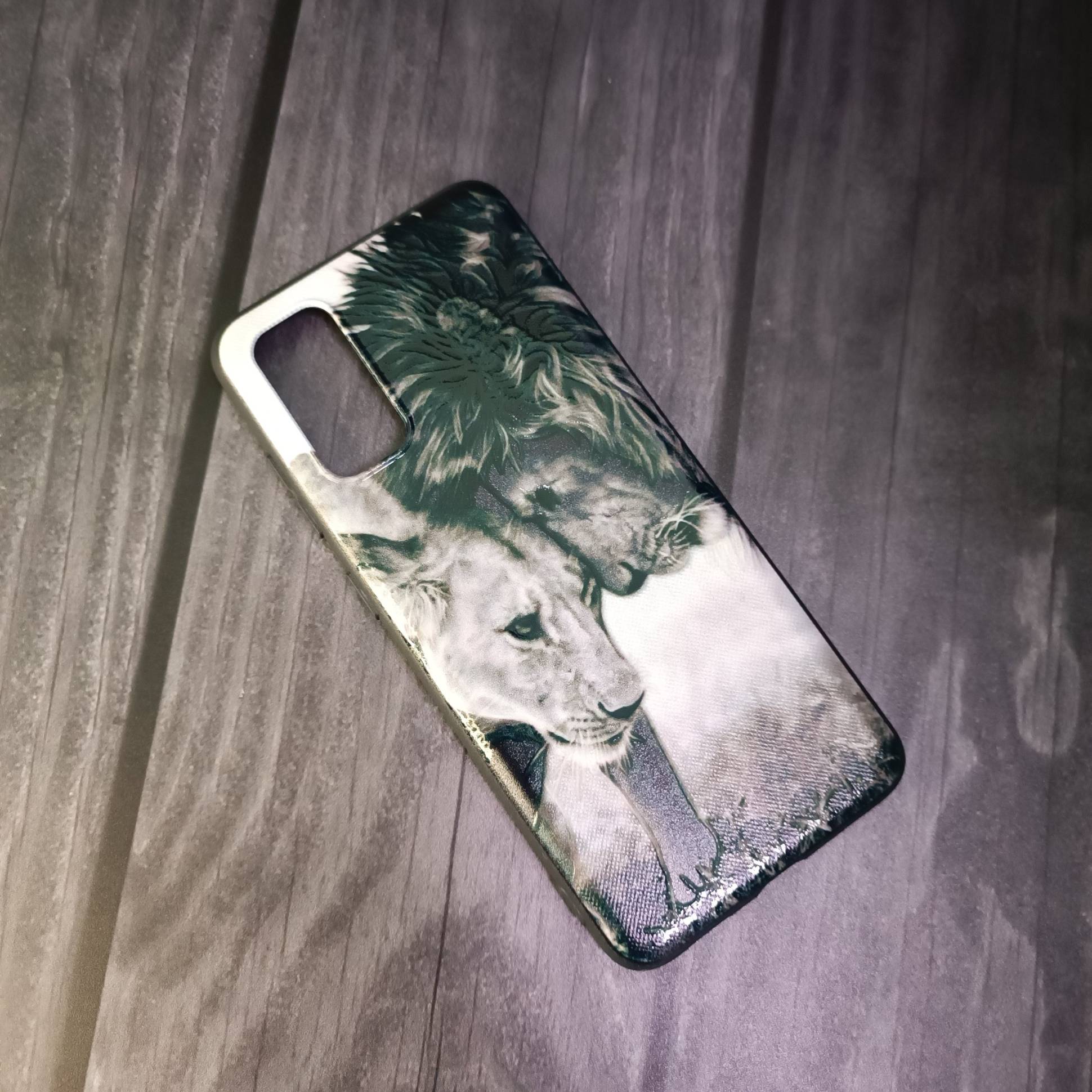 60589 Samsung S20 защитная крышка-чехол силикон с рисунком