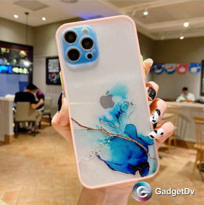 60787  iPhone 11Pro Max защитная крышка-чехол, разводы