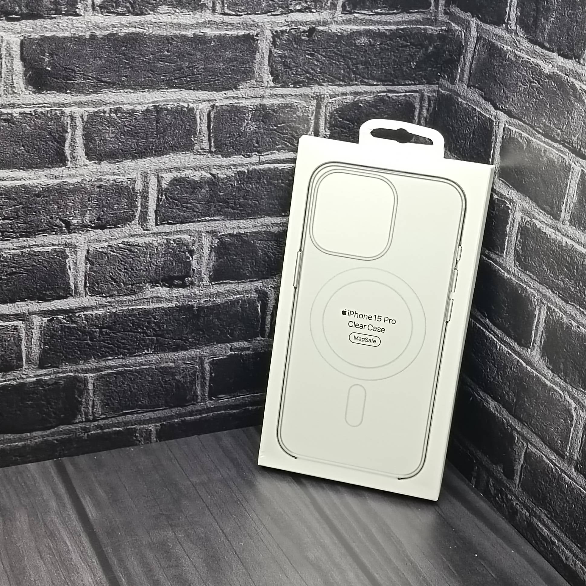 23489 Защитная крышка iPhone 15Pro MagSafe
