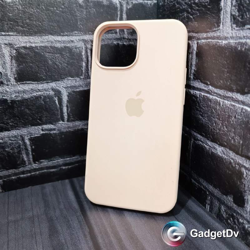 20022 iPhone 13 защитная крышка-чехол Silicone Case с логотопом
