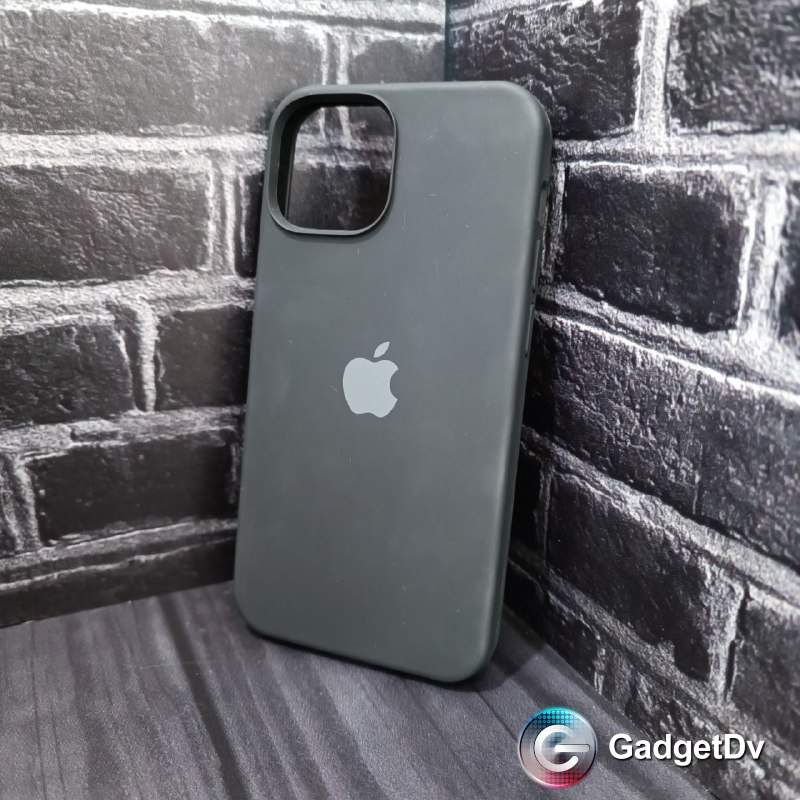 20022 iPhone 13 защитная крышка-чехол Silicone Case с логотопом