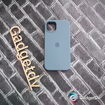 20022  iPhone 13 защитная крышка-чехол Silicone Case с логотопом