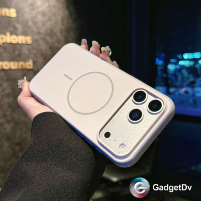 38829 iPhoen 17ProMax защитная крышка-чехол SoftTouch