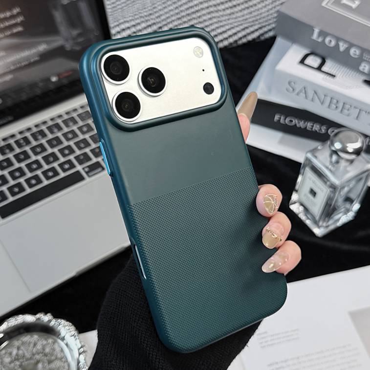 23496 Защитная крышка iPhone 15 Easoncase