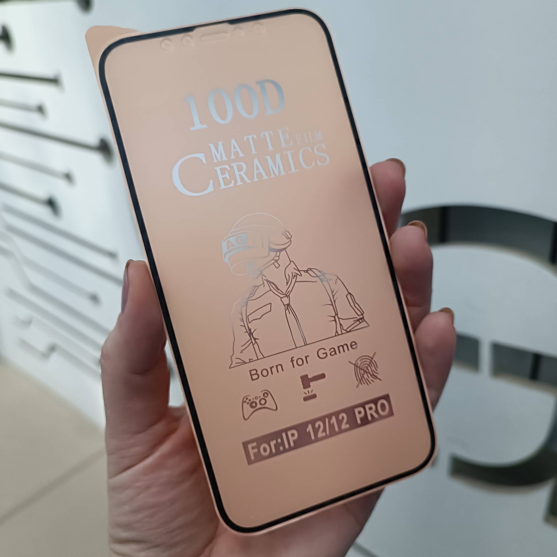 80009 Пленка керамическая iPhone 12/12 Pro матовая