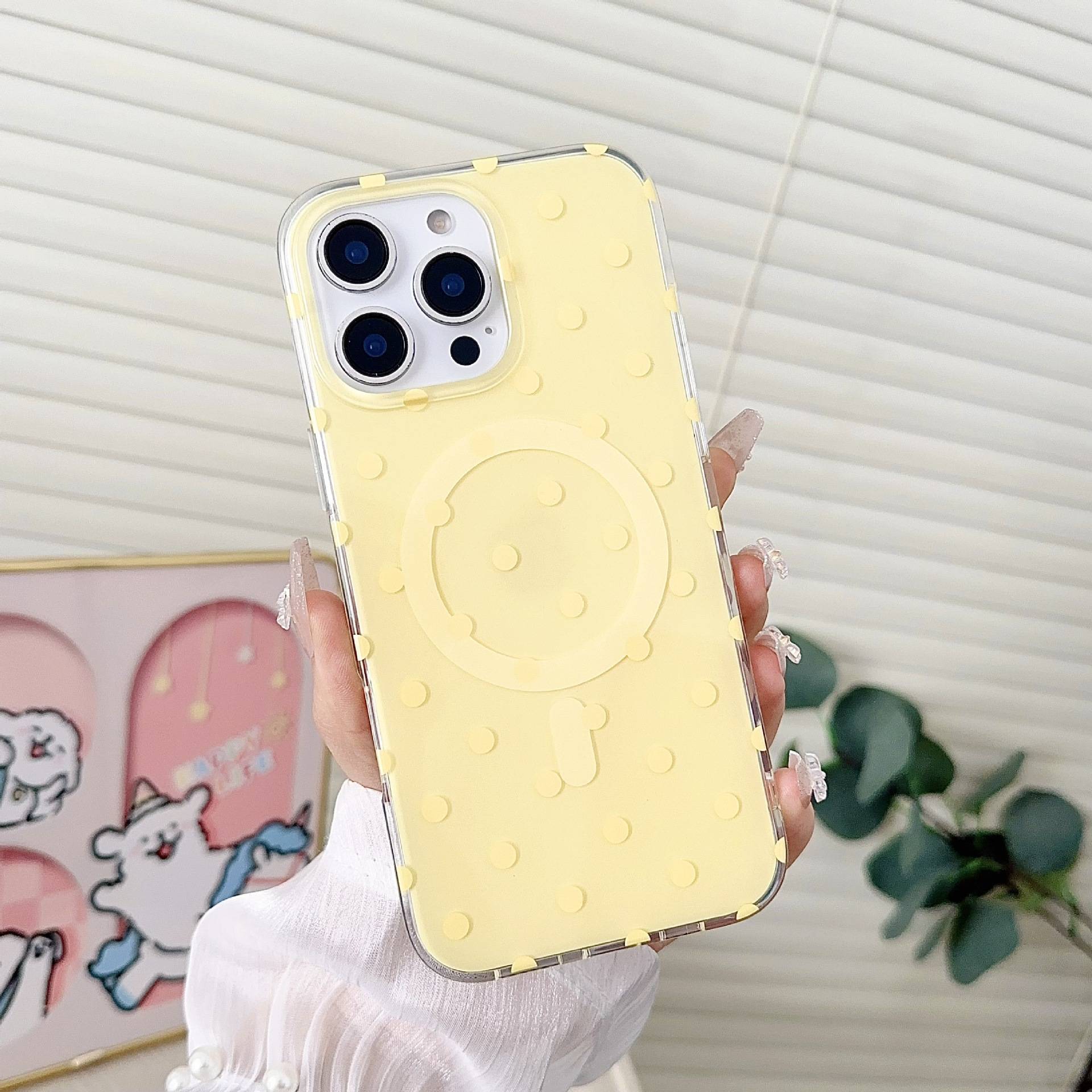 39084 iPhone 13 защитная крышка-чехол, Soft