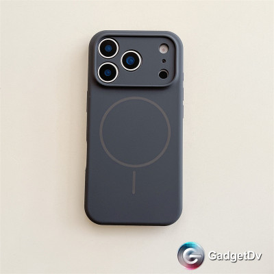 38432 iPhoen 17ProMax защитная крышка-чехол силикон с MagSafe