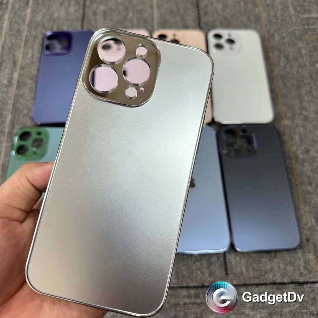 38133 iPhone 15 ProMax защитная крышка-чехол, глянец