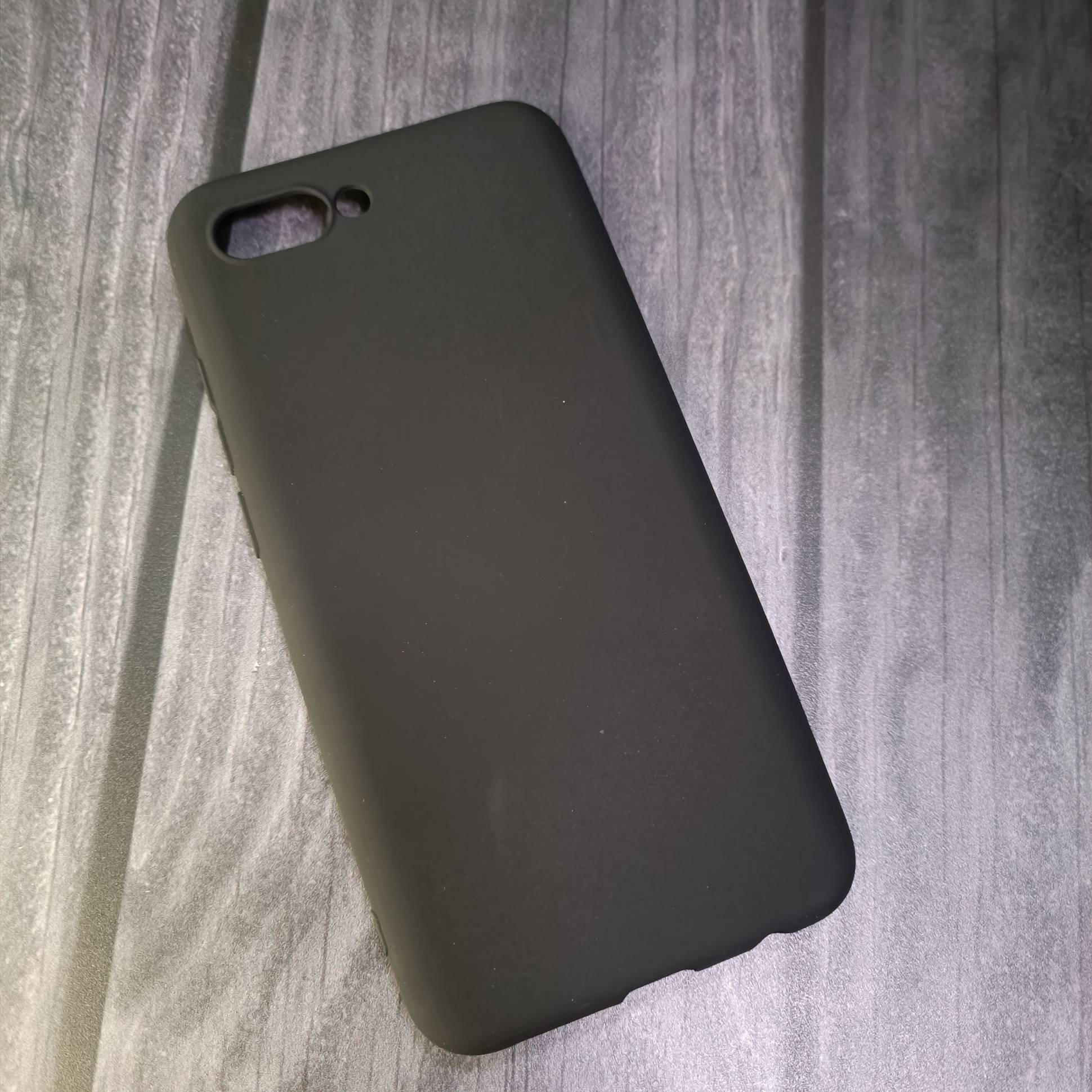 10818 Защитная крышка Honor 10, силикон
