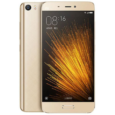 Смартфон Xiaomi Mi5 32Gb/3Gb (золотой) Xiaomi Mi5 32Gb/3Gb (золотой)