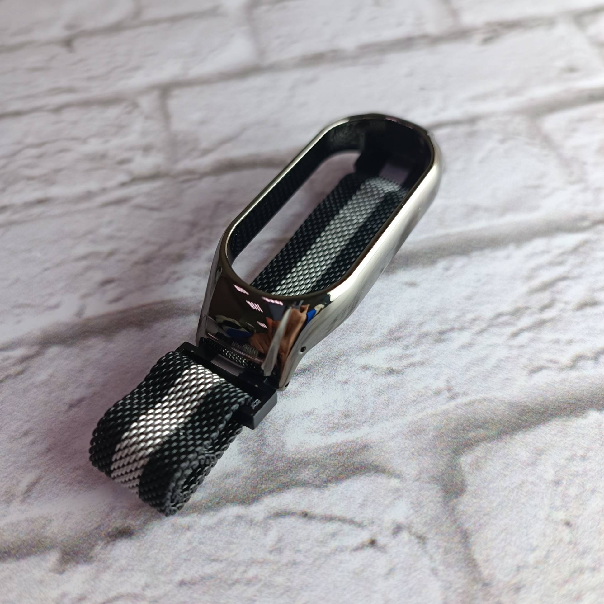 23003 Браслет Xiaomi Mi Band 7, миланская петля