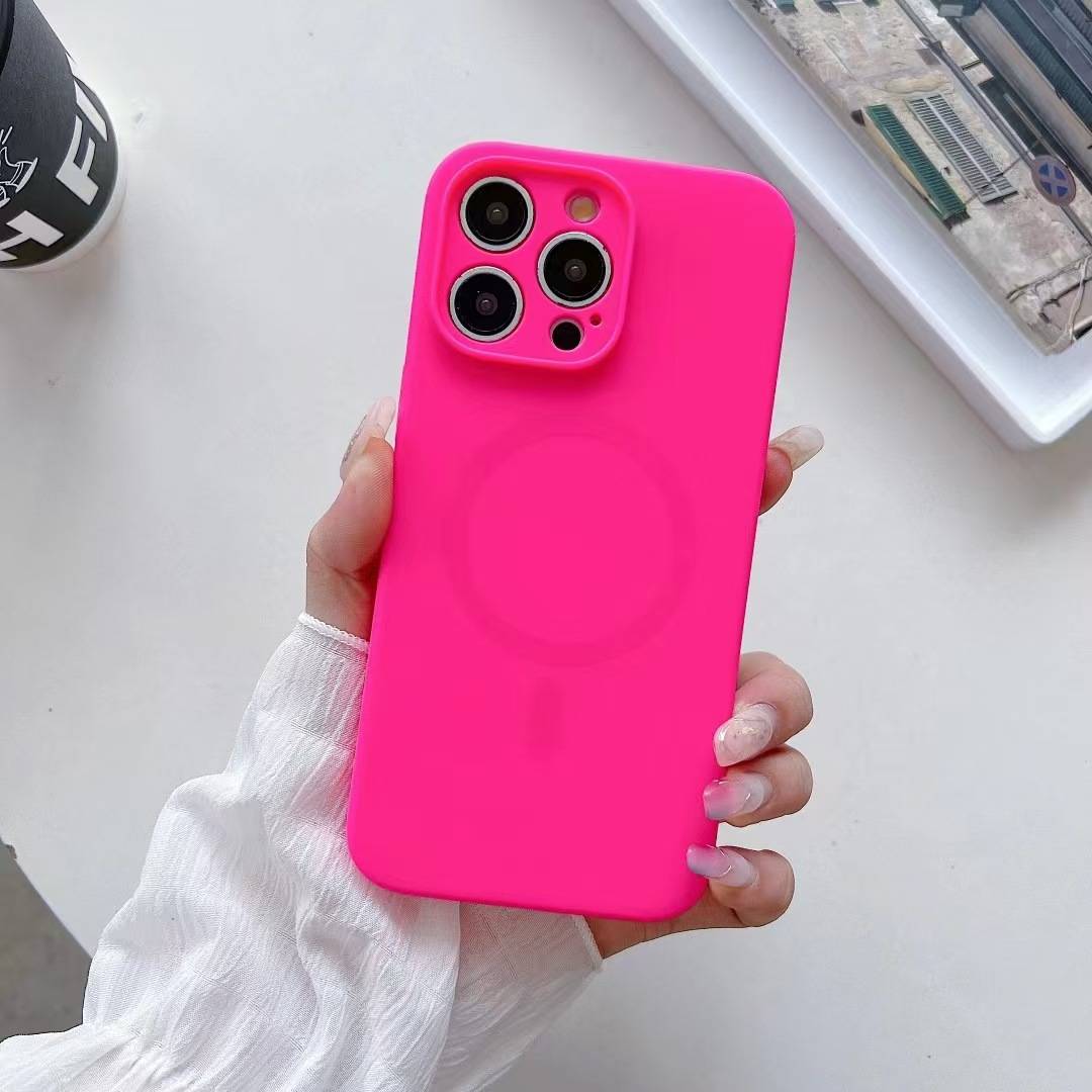 38236 iPhone 16Pro защитная крышка-чехол силикон однотонный