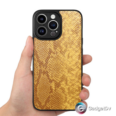87126  iPhone 11 защитная крышка-чехол, "Змея"