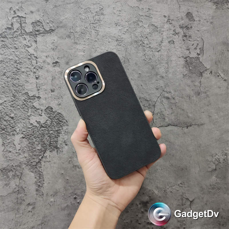 23195 iPhone 11 защитная крышка-чехол "пробка"