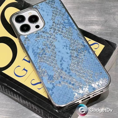 36054 iPhone13 ProMax защитная крышка-чехол, змея