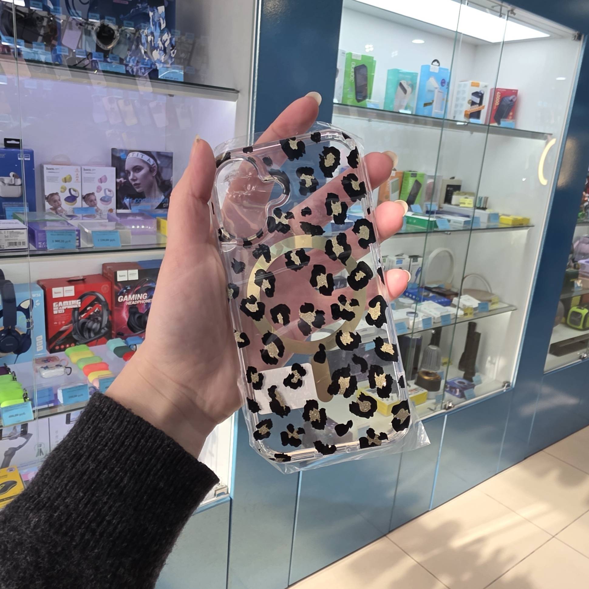 38668 iPhone 16 защитная крышка-чехол, G-case