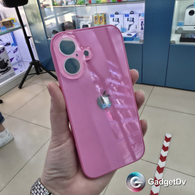 38448  iPhone 16 защитная крышка-чехол, градиент стекло