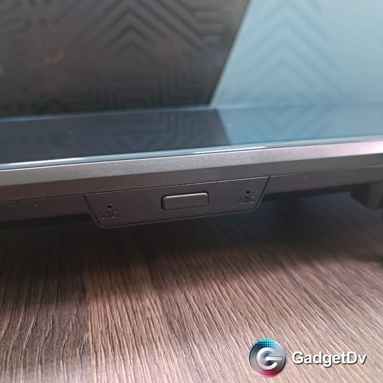 30051 Видеорегистратор-зеркало Anytek T300