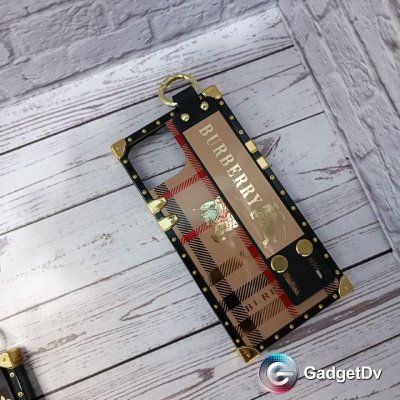 20452  iPhone13 Pro защитная крышка-чехол Louis Vuitton