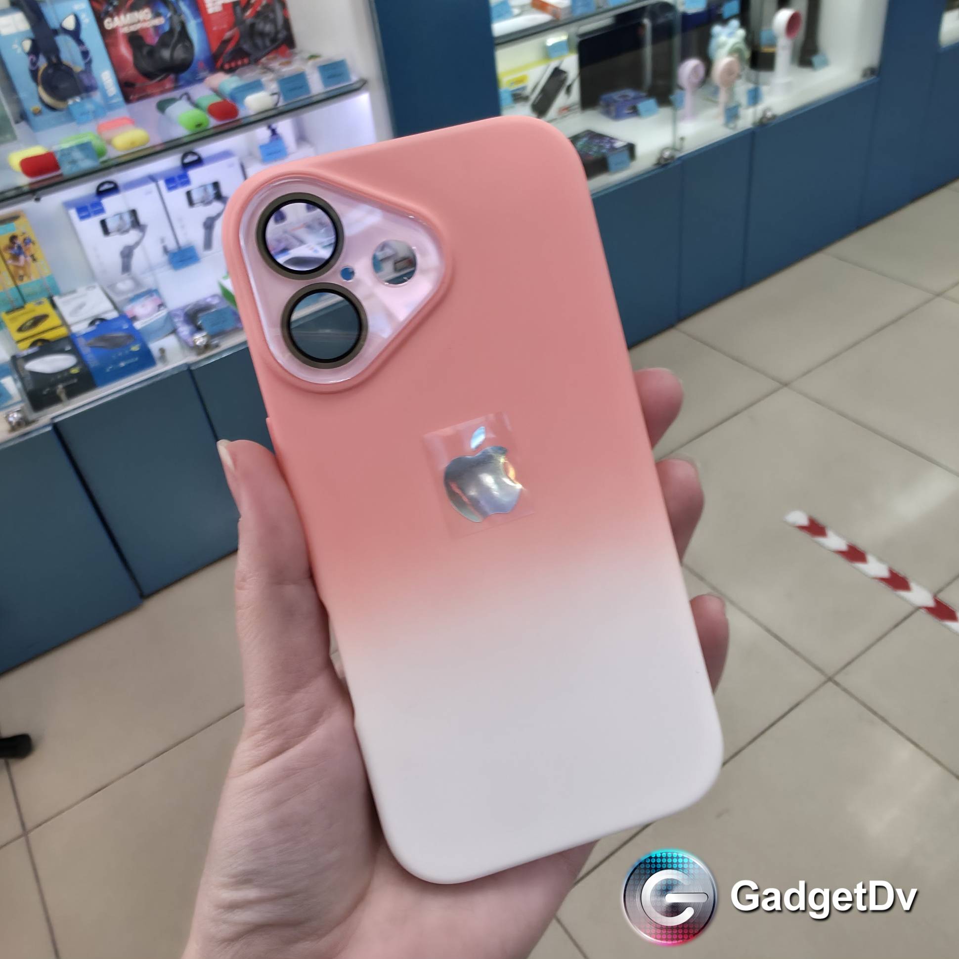 38446 iPhone 15ProMax защитная крышка-чехол, градиент