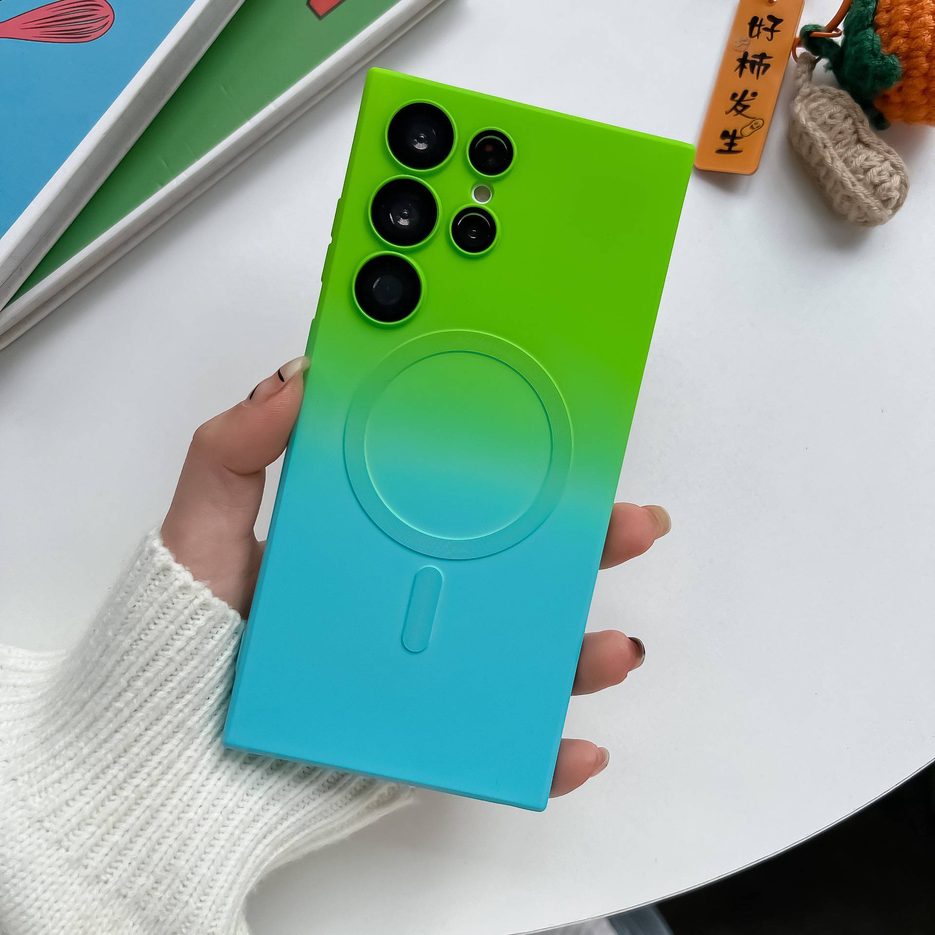 23198 Samsung S23 защитная крышка-чехол градиент