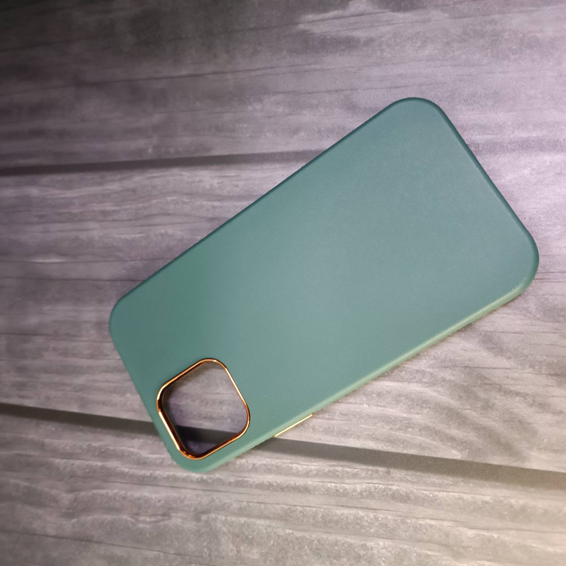 20541 iPhone 12/12Pro защитная крышка-чехол, NewStyle