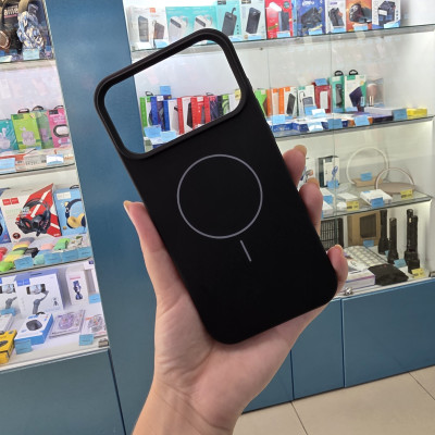 38905 iPhoen 17ProMax защитная крышка-чехол силикон сMagSafe