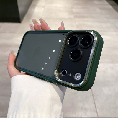 39097 iPhone 16 ProMax защитная крышка-чехол Focus